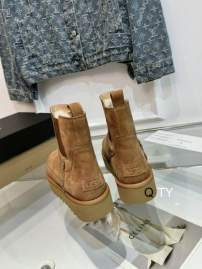 Picture of UGG Shoes _SKUUGGsz35-40TY110419828